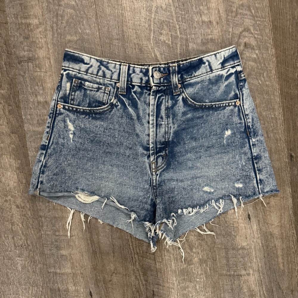 High Rise Distressed Denim Cut Off Shorts Sz 2